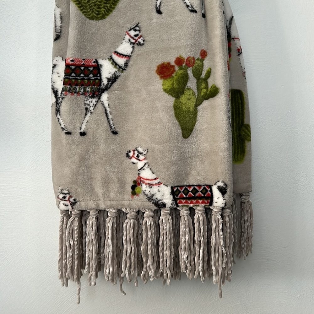 Super Soft Throw Blanket